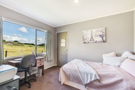 Photo of property in 6 Goldfinch Place, Welcome Bay, Tauranga, 3112