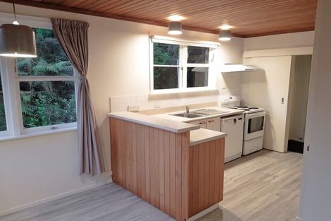 Photo of property in 73 Elmslie Road, Pinehaven, Upper Hutt, 5019