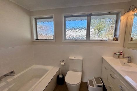 Photo of property in 7 Redwood Drive, Massey, Auckland, 0614