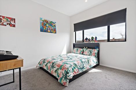 Photo of property in 26 Koroheke Road, Takanini, 2110