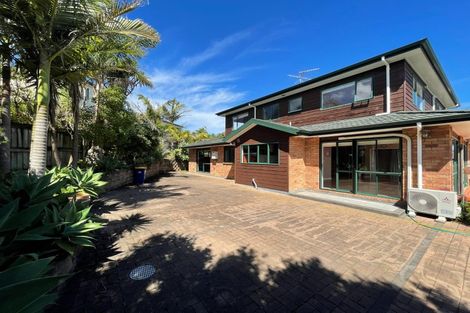 Photo of property in 26 Ballymore Drive, Pinehill, Auckland, 0632