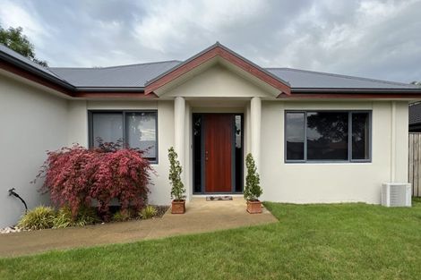 Photo of property in 9 Buckingham Place, Rototuna North, Hamilton, 3210