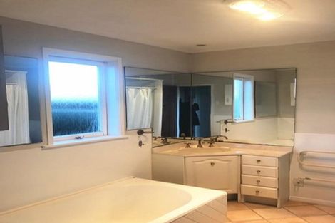 Photo of property in 8 Rogan Street, Mount Roskill, Auckland, 1041