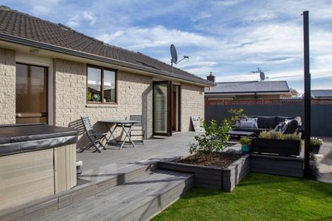 Photo of property in 32 Cardome Street, Bishopdale, Christchurch, 8053