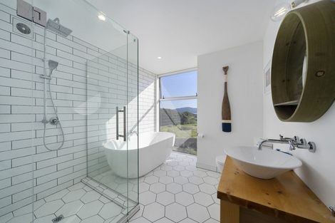 Photo of property in 7 Olliver Grove, Waikanae Beach, Waikanae, 5036