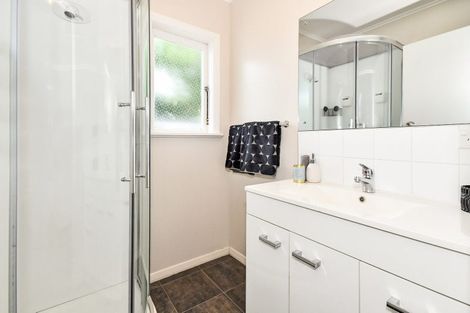 Photo of property in 1/45 Sutton Crescent, Papakura, 2110