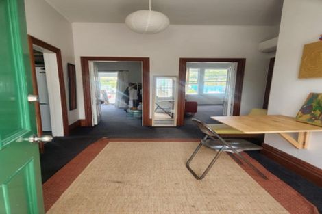 Photo of property in 1/12 Myrtle Crescent, Mount Cook, Wellington, 6021