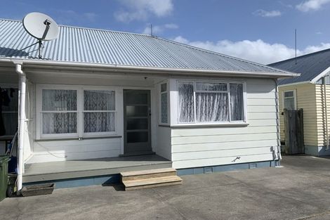 Photo of property in 1/72 Bridge Street, Bulls, 4818