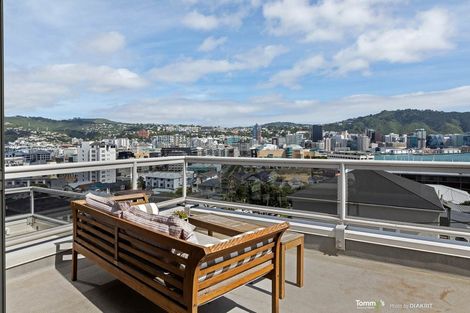 Photo of property in Mcfarlane Mews, 2/2 Mcfarlane Street, Mount Victoria, Wellington, 6011
