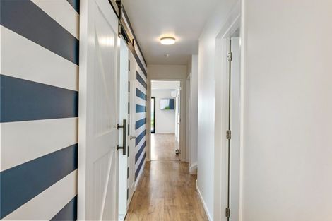 Photo of property in 35 Seaview Road, Brighton, Dunedin, 9035