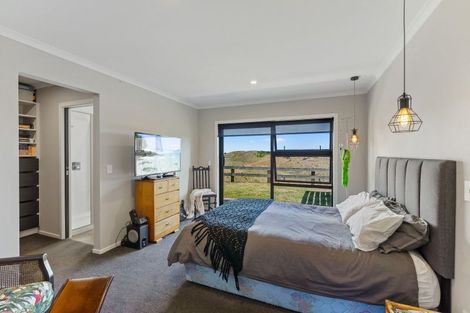 Photo of property in 174 Harakeke Road, Te Horo, Otaki, 5581