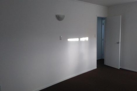 Photo of property in 2/71 Butley Drive, Farm Cove, Auckland, 2012