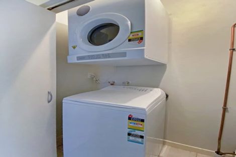 Photo of property in 9/30 Hanson Street, Mount Cook, Wellington, 6021