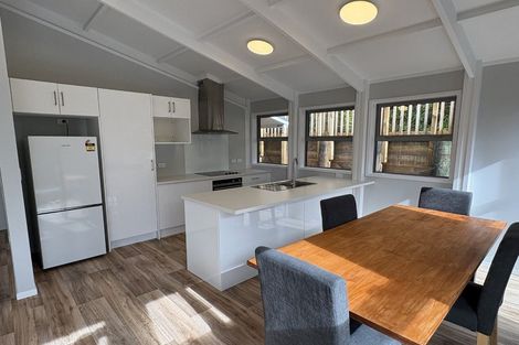 Photo of property in 106c Wyndham Road, Pinehaven, Upper Hutt, 5019