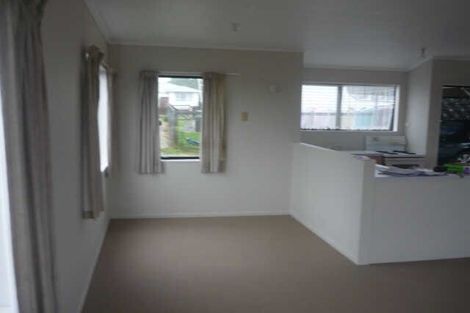 Photo of property in 57 Banks Street, Marfell, New Plymouth, 4310