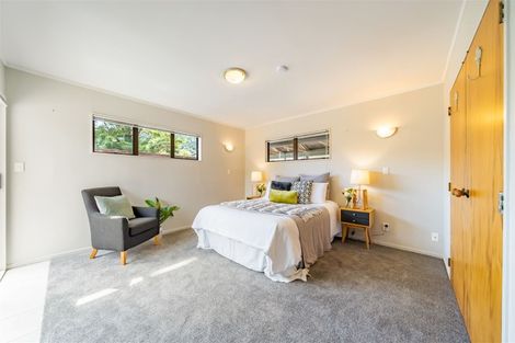Photo of property in 92d Kamahi Street, Stokes Valley, Lower Hutt, 5019