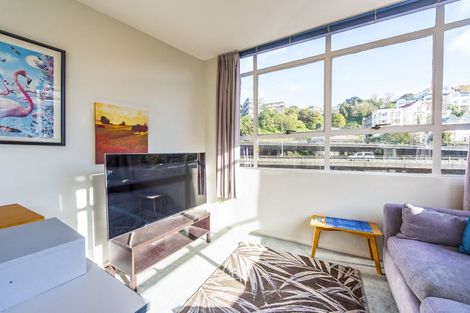 Photo of property in Hume House, 5/152 The Terrace, Wellington Central, Wellington, 6011