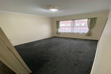 Photo of property in 300 Bucklands Beach Road, Bucklands Beach, Auckland, 2012