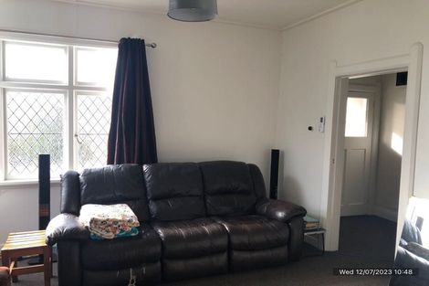 Photo of property in 15 Paritutu Road, Spotswood, New Plymouth, 4310