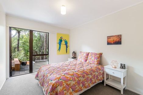 Photo of property in 2/26 Dudding Avenue, Northcote, Auckland, 0627