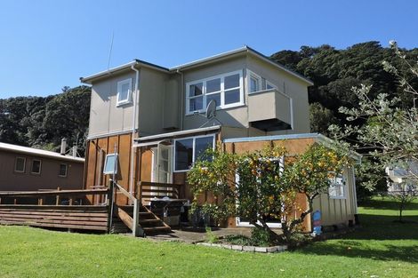 Photo of property in 437 Thames Coast Sh25 Road, Te Puru, Thames, 3575