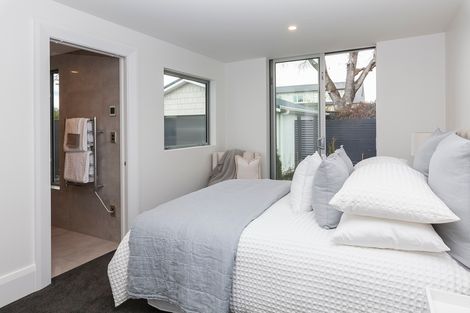 Photo of property in 102 Heaton Street, Merivale, Christchurch, 8052