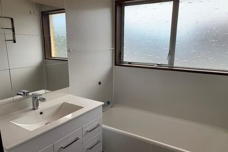 Photo of property in 26 Cicada Place, Hei Hei, Christchurch, 8042