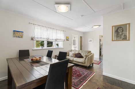 Photo of property in 13 Rimu Road, Stanmore Bay, Whangaparaoa, 0932