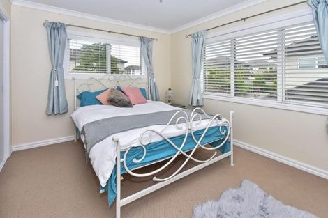 Photo of property in 9 Fountain Avenue, Karaka, Papakura, 2113