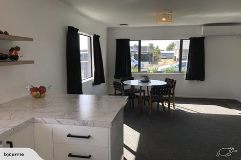 Photo of property in 9b Fairs Road, Milson, Palmerston North, 4414
