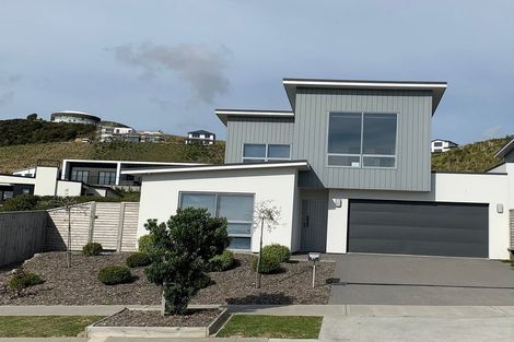 Photo of property in 27 Waitaria Terrace, Aotea, Porirua, 5024