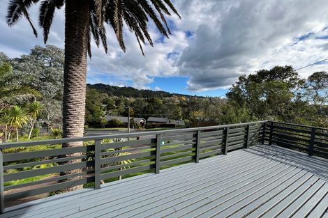Photo of property in 49 Woodfern Crescent, Titirangi, Auckland, 0604