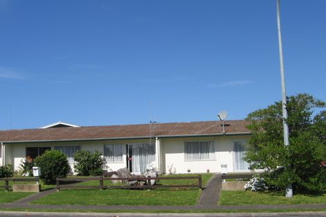 Photo of property in 12 Concord Avenue, Mount Maunganui, 3116