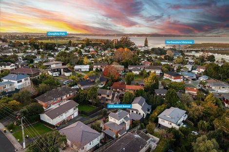 Photo of property in 61b Jaemont Avenue, Te Atatu South, Auckland, 0610