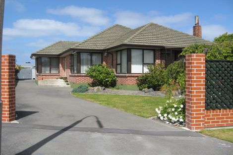 Photo of property in 6 Cherryburton Place, Shirley, Christchurch, 8013