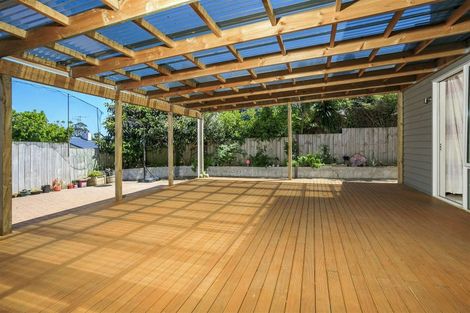 Photo of property in 311a Albany Highway, Rosedale, Auckland, 0632
