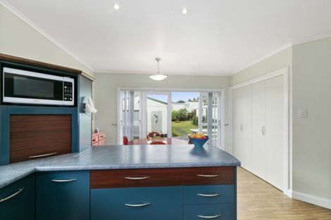 Photo of property in 23 Wright Street, Wainuiomata, Lower Hutt, 5014