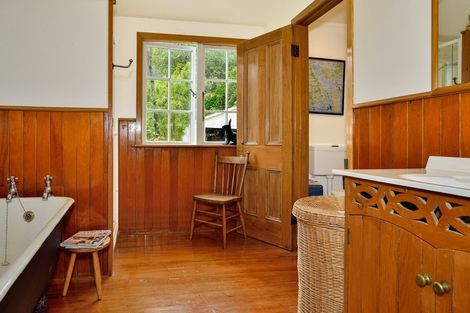 Photo of property in 208 Cave Road, Matokitoki, Gisborne, 4071