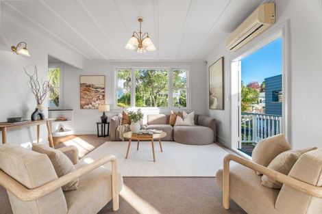 Photo of property in 29 Hastings Parade, Devonport, Auckland, 0624