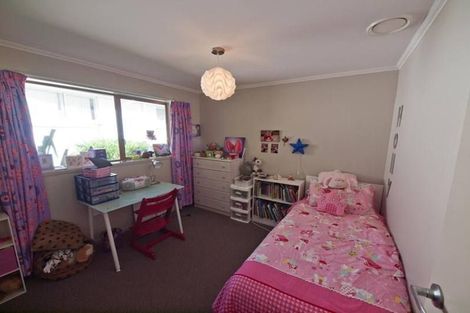 Photo of property in 3 Caesars Place, Churton Park, Wellington, 6037