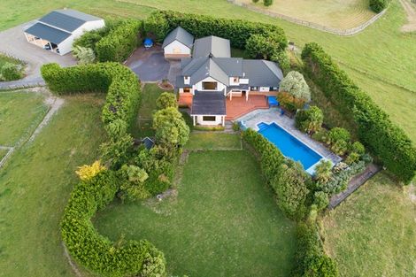 Photo of property in 80 Ngahere Park Road, Turitea, Palmerston North, 4472