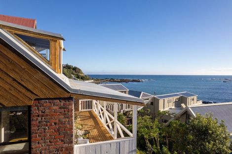 Photo of property in 2b Happy Valley Road, Owhiro Bay, Wellington, 6023