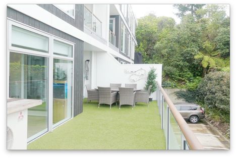 Photo of property in Norfolk Apartments, 105/19 Bute Road, Browns Bay, Auckland, 0630