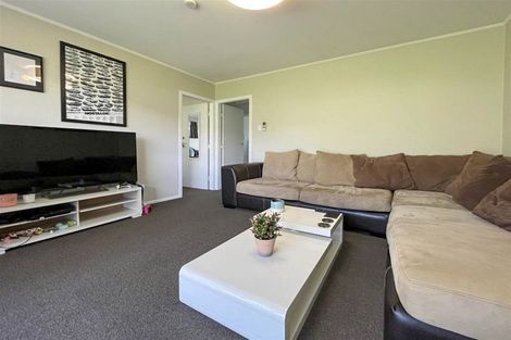 Photo of property in 1/10 Petherick Crescent, Johnsonville, Wellington, 6037