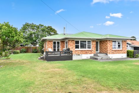 Photo of property in 94 Beach Road, Pahurehure, Papakura, 2113