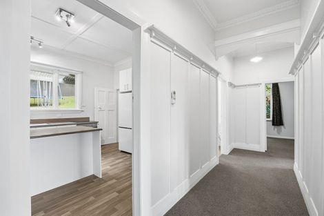 Photo of property in 105 Kaikorai Valley Road, Glenross, Dunedin, 9011