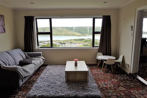 Photo of property in 10 Kiriwai Road, Paremata, Porirua, 5024