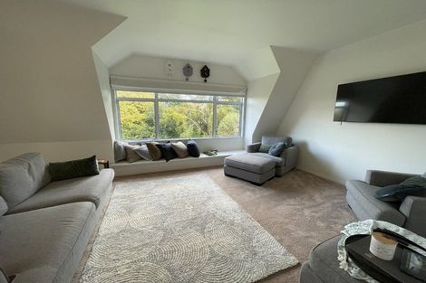 Photo of property in 56 Muritai Crescent, Havelock North, 4130