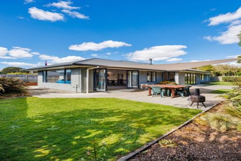 Photo of property in 6 Waipatere Court, Ashhurst, 4810