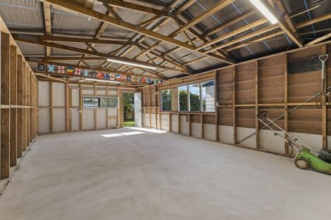 Photo of property in 214 Rangiuru Road, Otaki, 5512